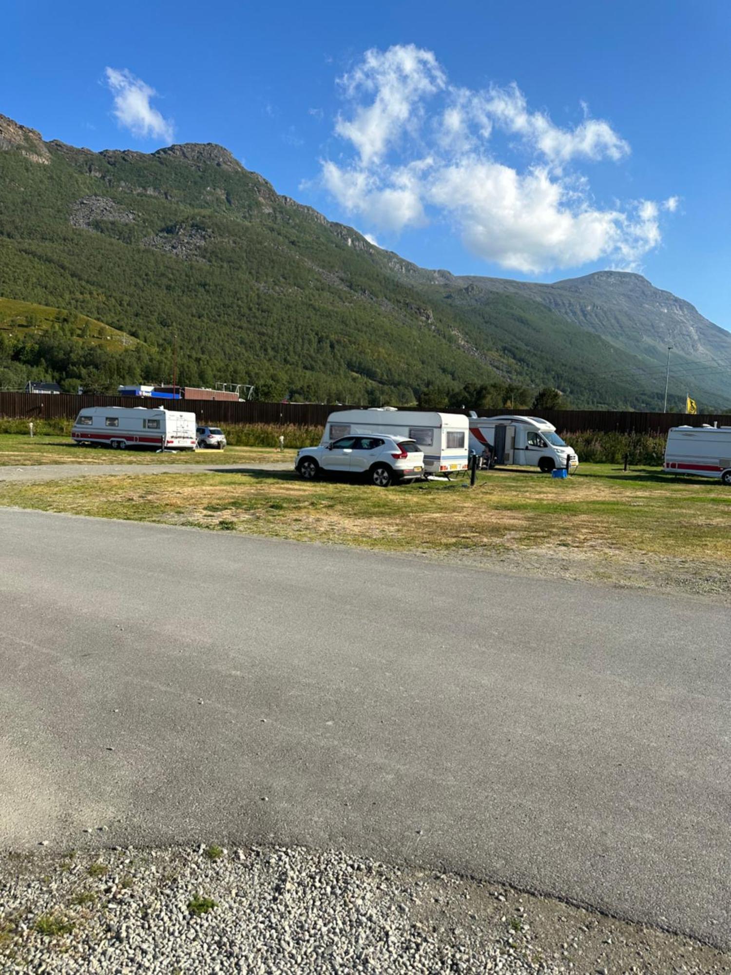 Lokvollstranda Camping As Samuelsberg Eksteriør billede